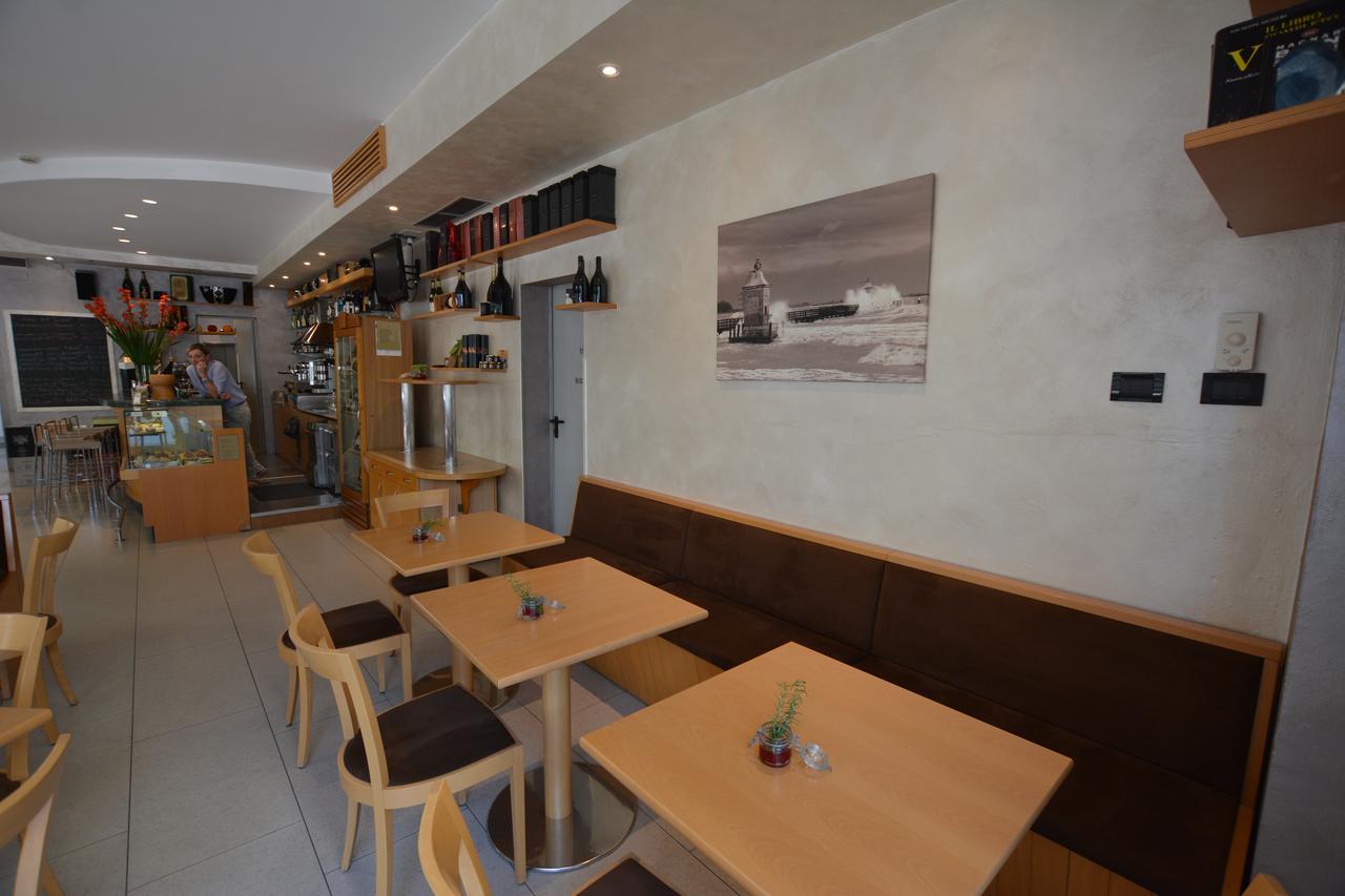 Hotel Tivoli Lignano Sabbiadoro Bagian luar foto